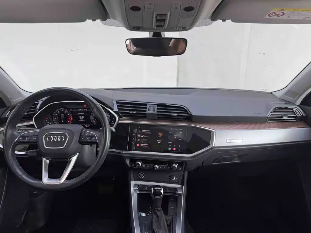 Audi Q3 — миниатюра 15