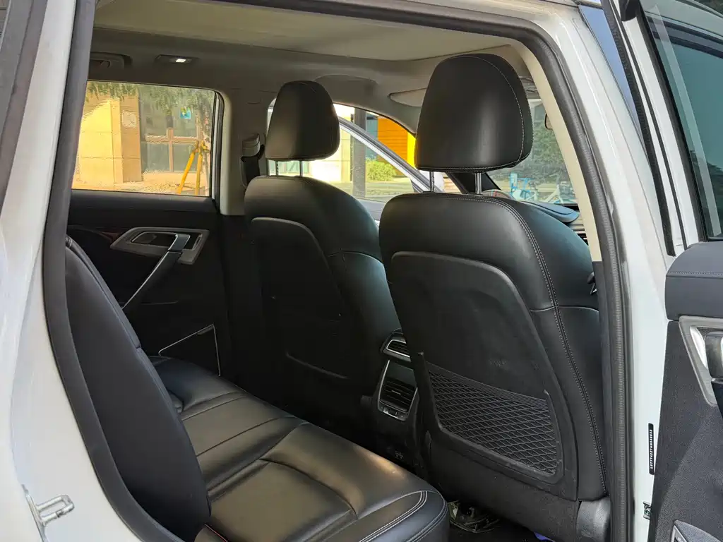 GEELY AUTOMOBILE BOYUE