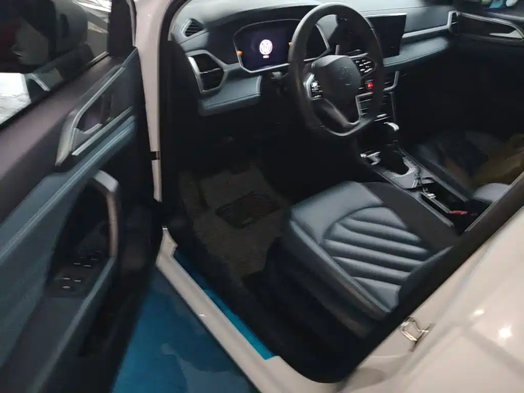 Volkswagen Tharu — миниатюра 16