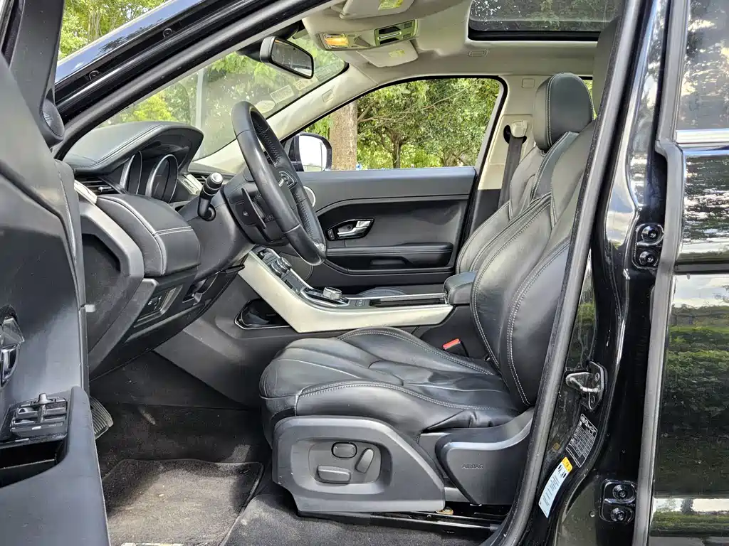 Land Rover Evoque (Import) — миниатюра 7