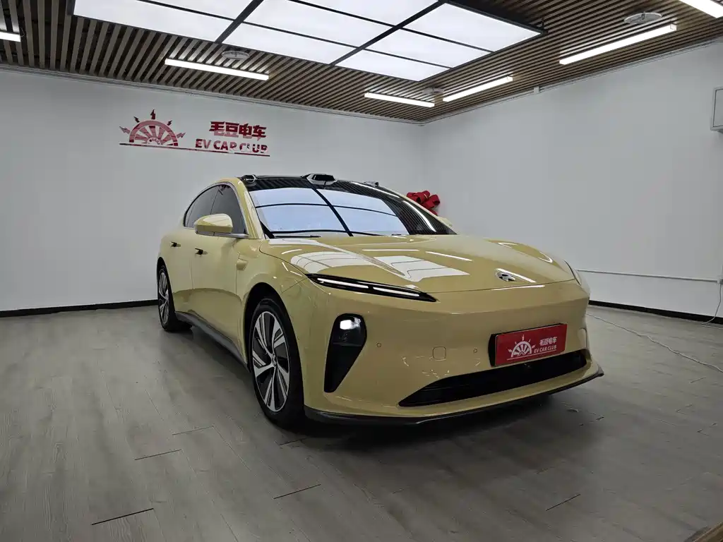 NIO ET5 — миниатюра 2