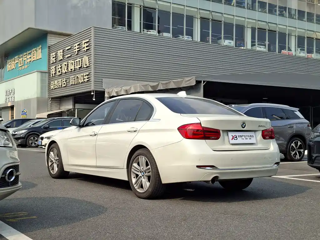 BMW 3 Series — миниатюра 5