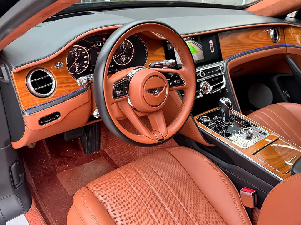 Bentley Flying Spur — миниатюра 4