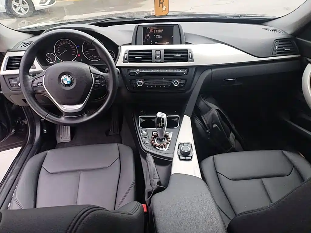 BMW 3 Series GT — миниатюра 10