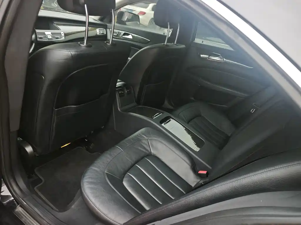 Mercedes-Benz CLS — миниатюра 7