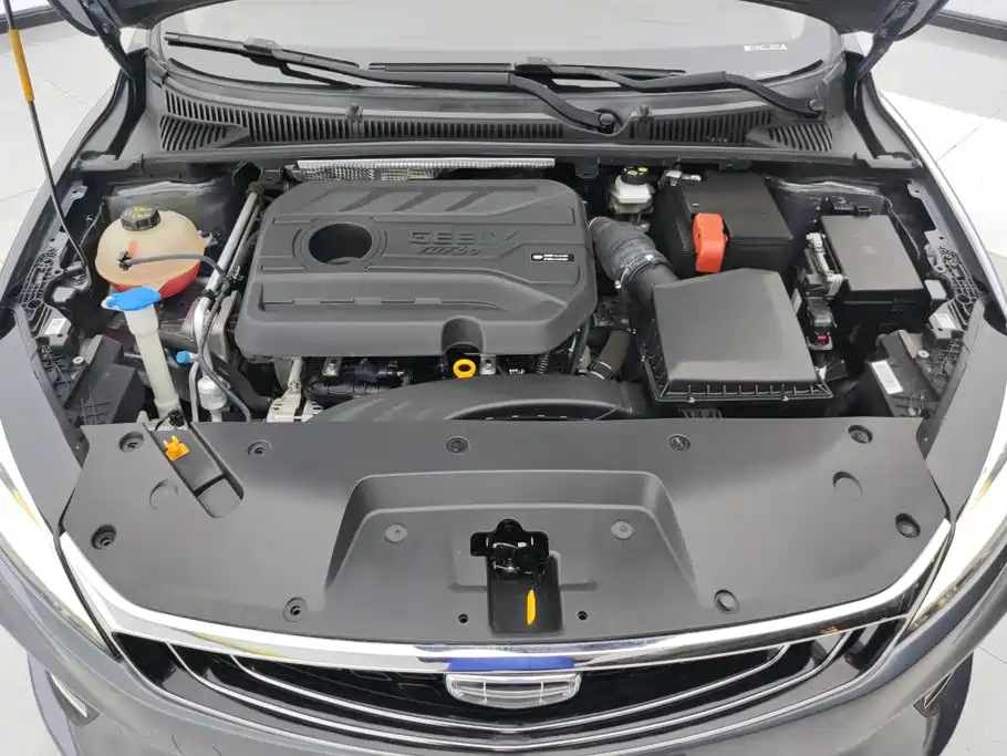 Geely Binrui — миниатюра 10