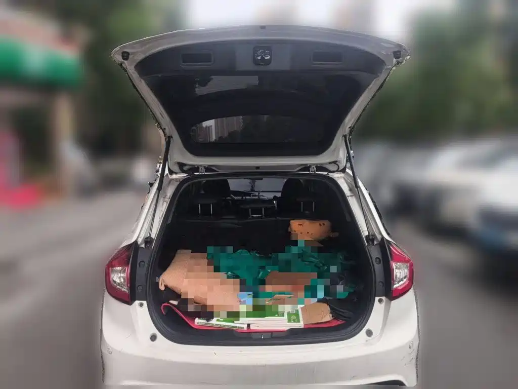 Honda Jade 2014 1.8L AT Comfort Elite 5 мест