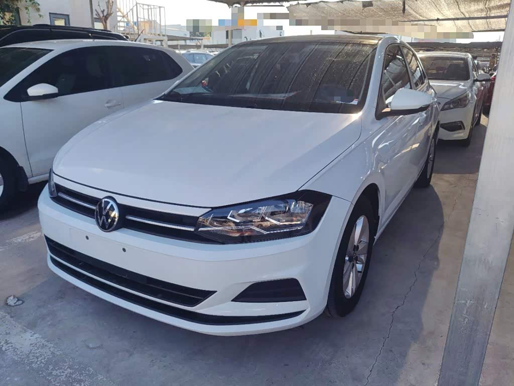Volkswagen Polo 1.5 л 2023 г. Белый, пробег 39500 км