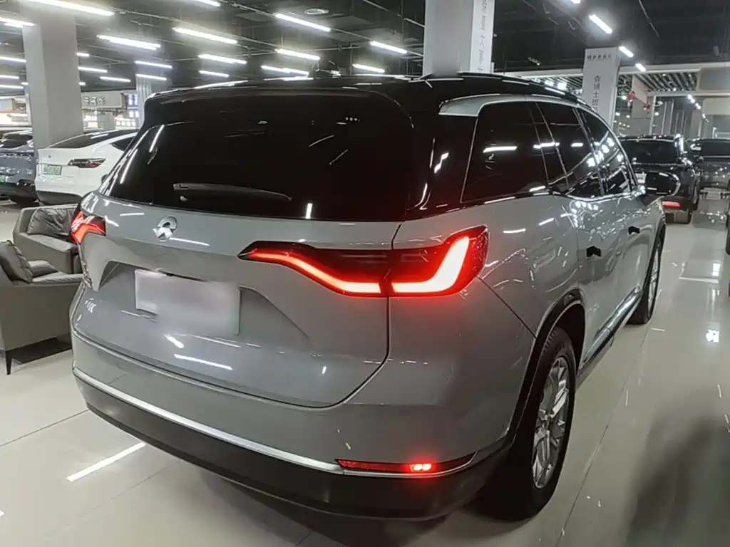 NIO ES8 — миниатюра 7