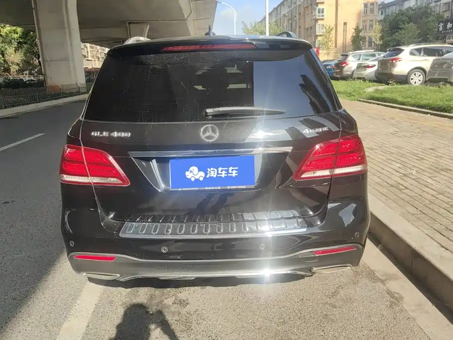 Mercedes-Benz GLE (Import) — миниатюра 4
