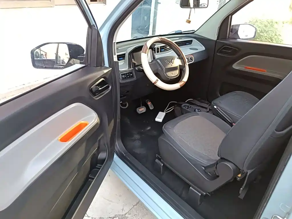 Wuling MINIEV — миниатюра 16