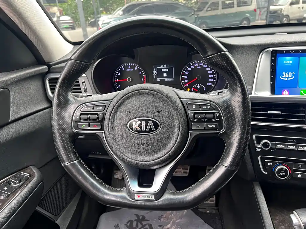Kia K5 — миниатюра 14