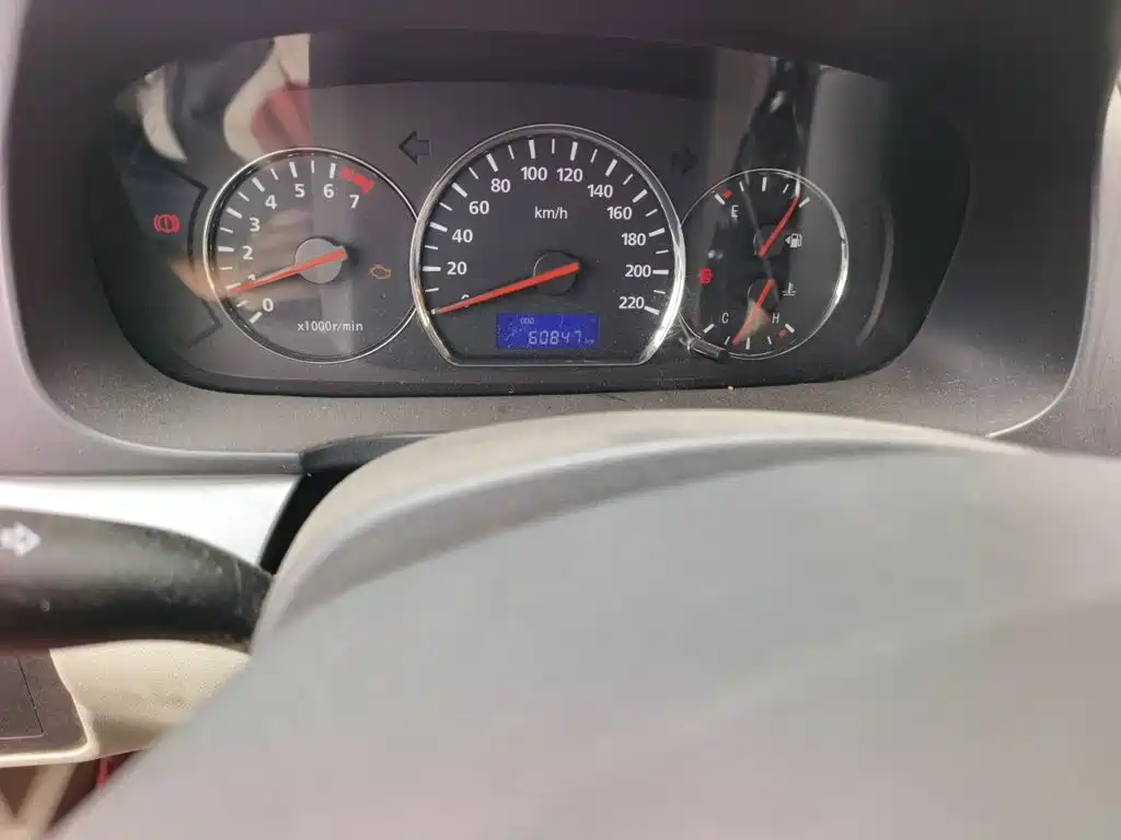 Changan V5 — миниатюра 13