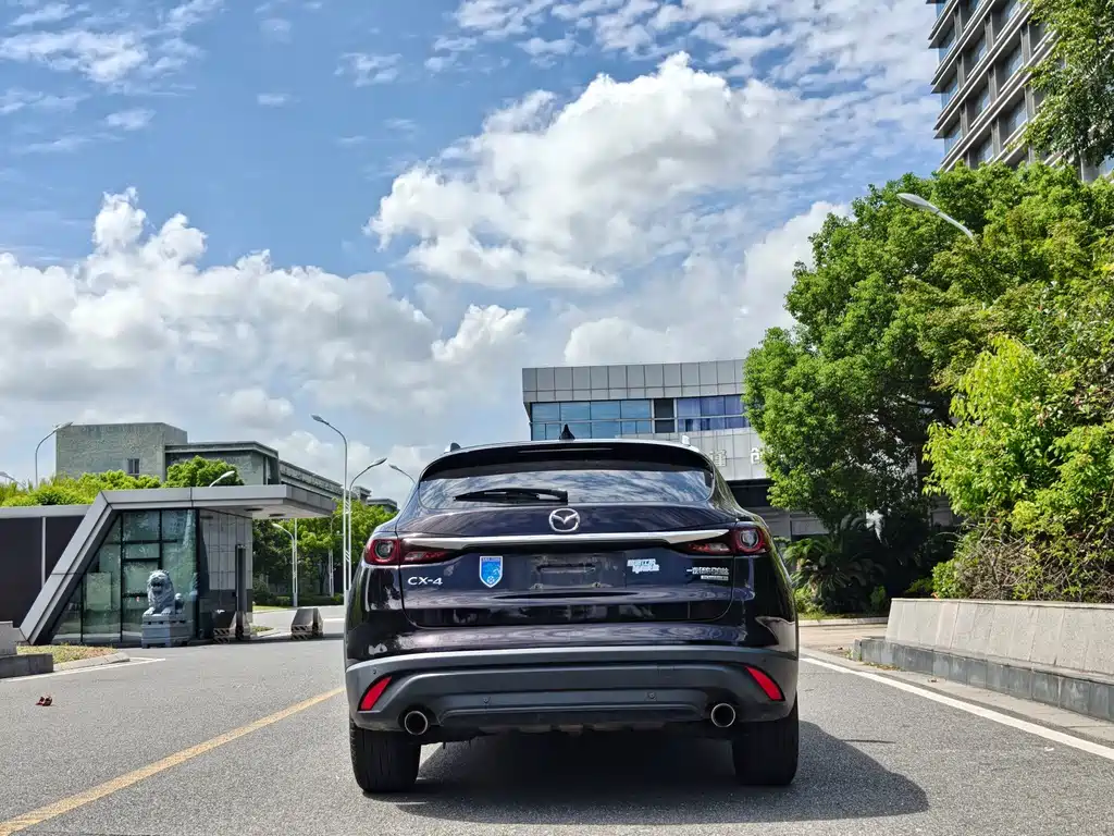 Mazda CX-4 — миниатюра 8
