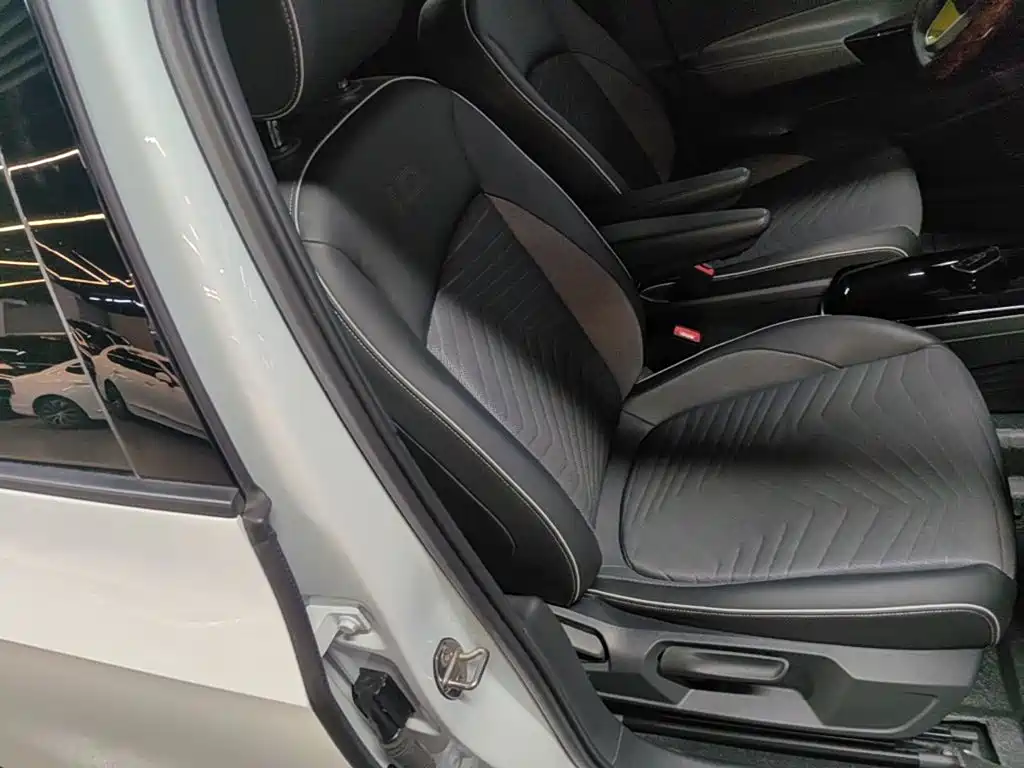 Volkswagen ID.3 — миниатюра 25