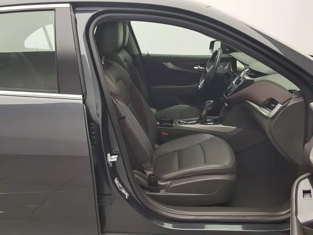 Chevrolet Malibu — миниатюра 23
