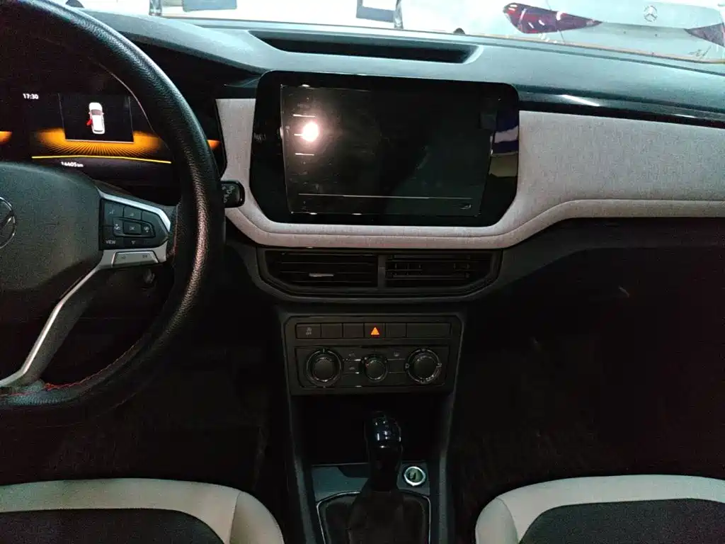 Volkswagen Tharu — миниатюра 13