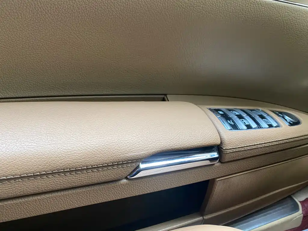 Mercedes-Benz S-Class — миниатюра 28