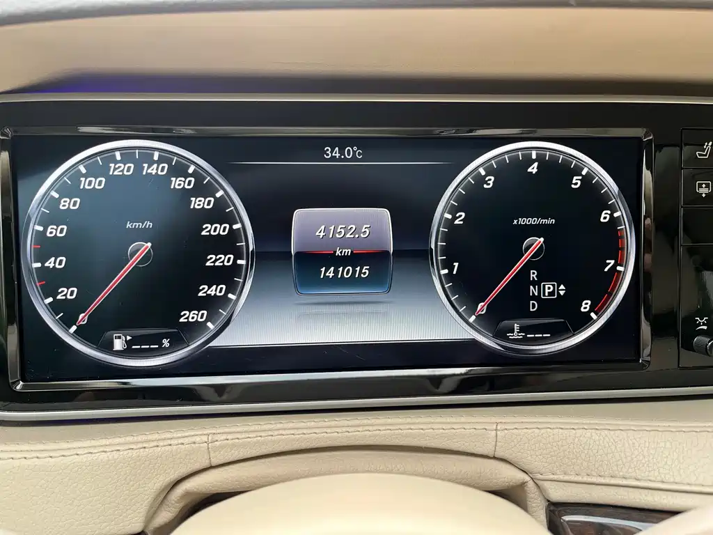 Mercedes-Benz S-Class — миниатюра 11