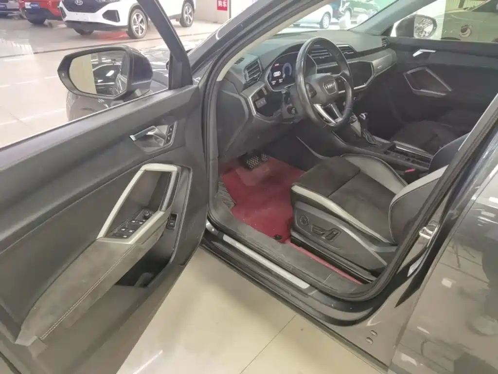 Audi Q3 — миниатюра 16