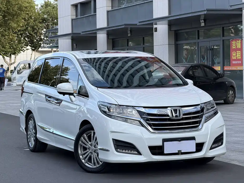 Honda Elysion — миниатюра 3