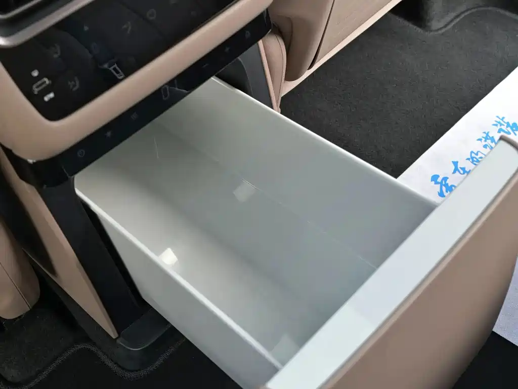 Li Auto Li i6 — миниатюра 21