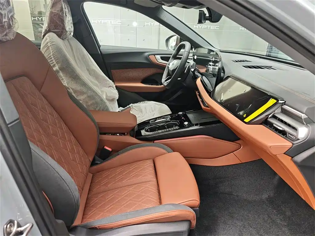 Audi A5L 2026 Silver/gray из Китая, фото 2