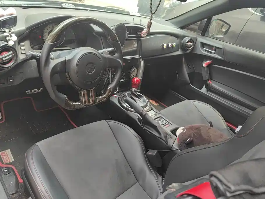 Toyota 86 — миниатюра 12