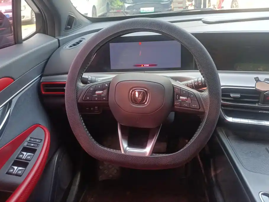 Changan UNI-T — миниатюра 15