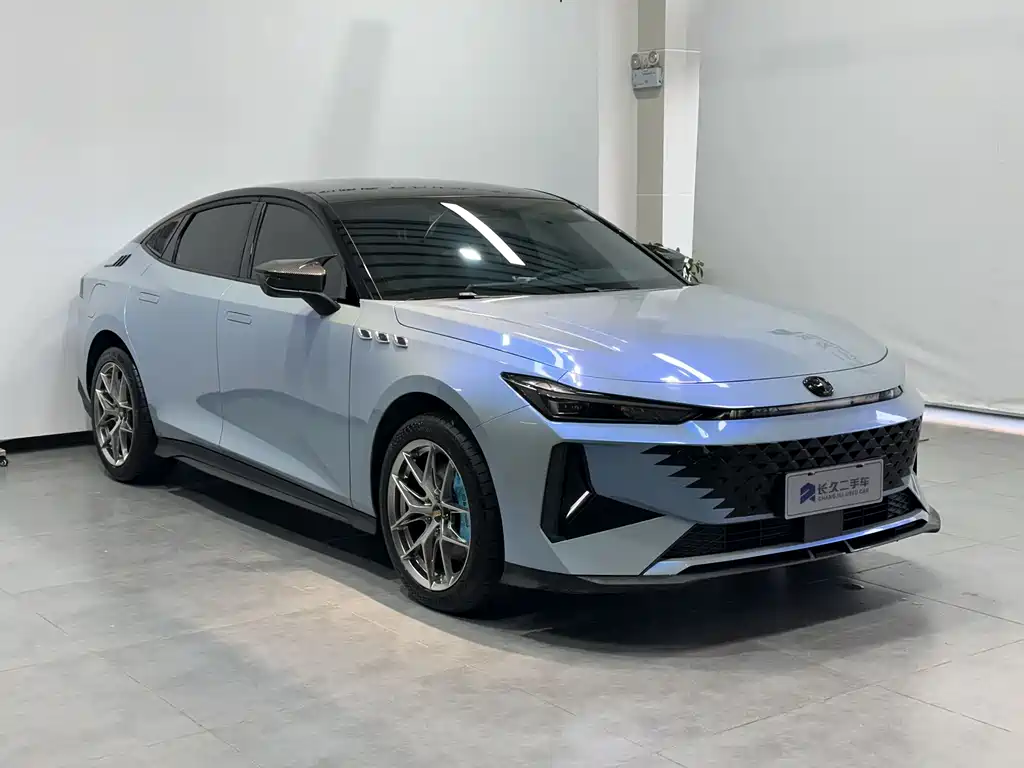 CHANGAN UNI V SMART IDD