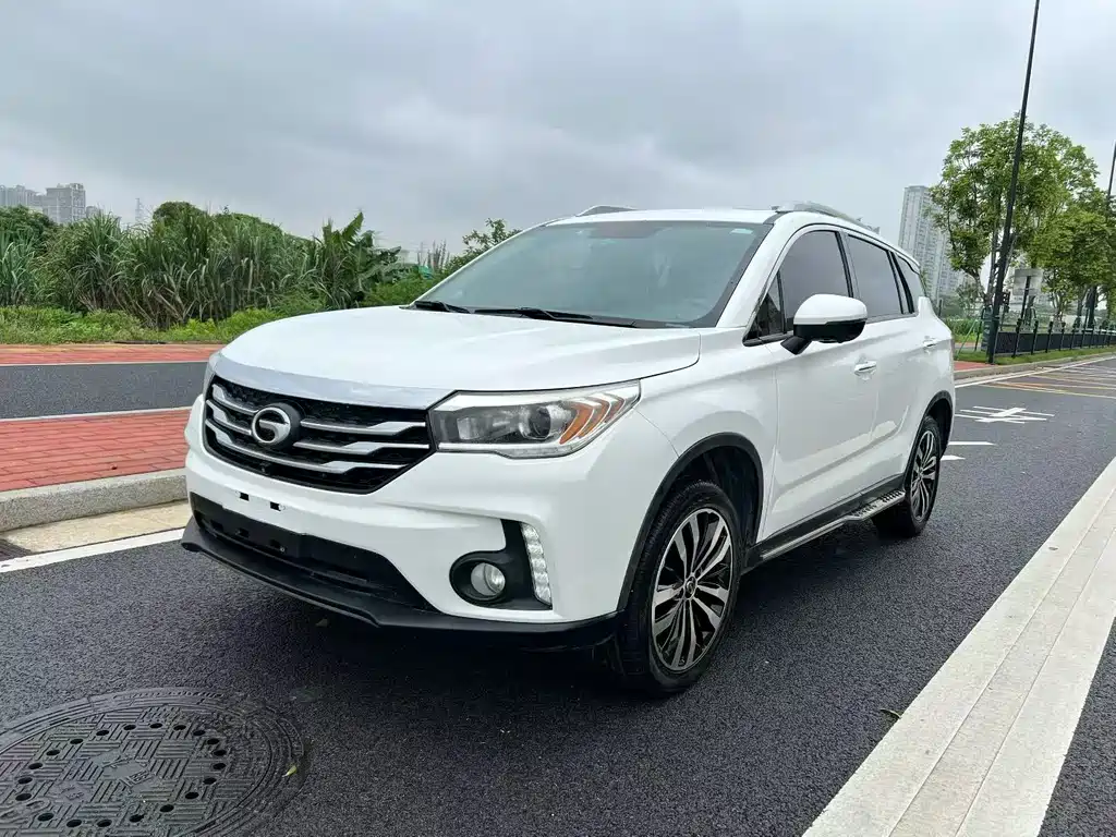 GAC Motor Trumpchi GS4