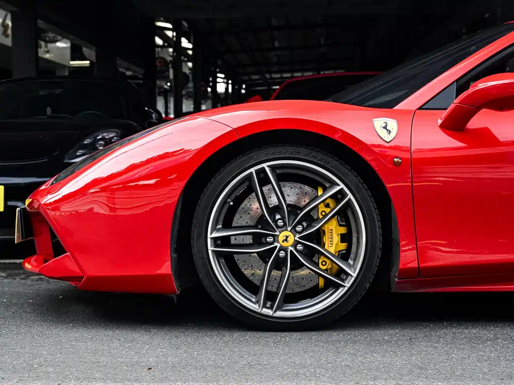 Ferrari 488 — миниатюра 20