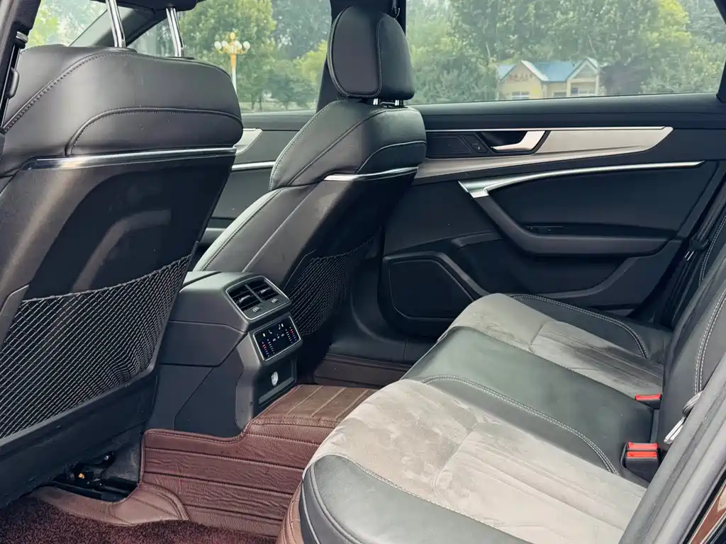 Audi A6L — миниатюра 6