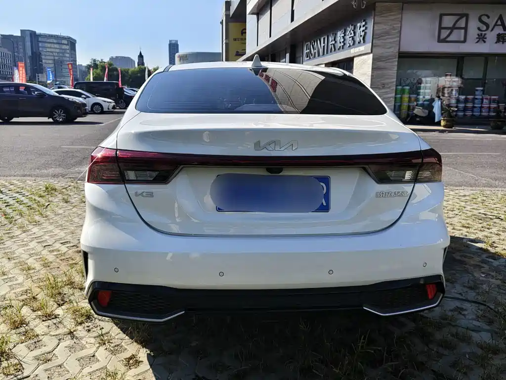 Kia K3 - фото 8