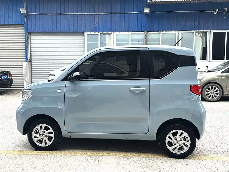 Wuling MINIEV — миниатюра 3
