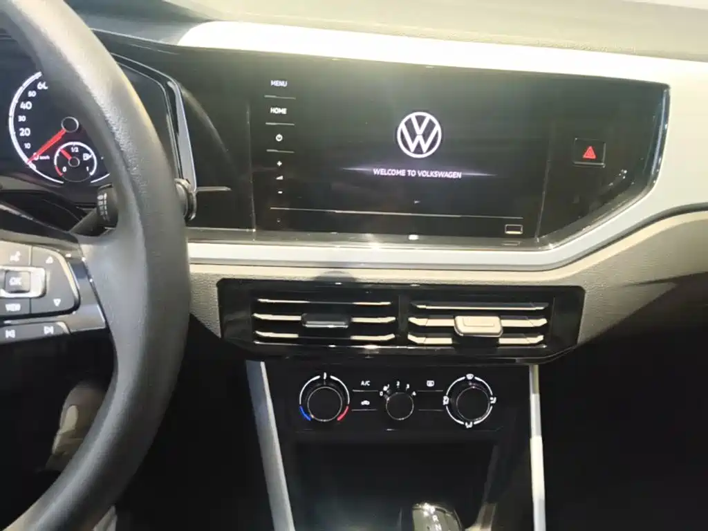 Volkswagen Polo — миниатюра 13
