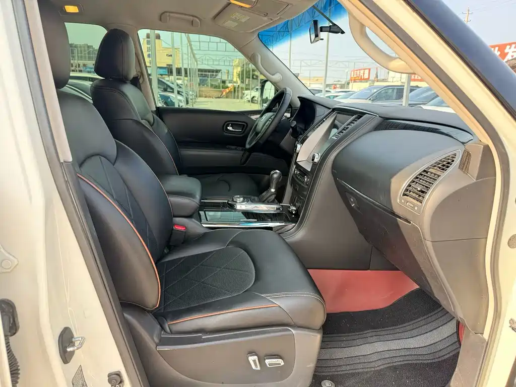 Nissan Patrol — миниатюра 3