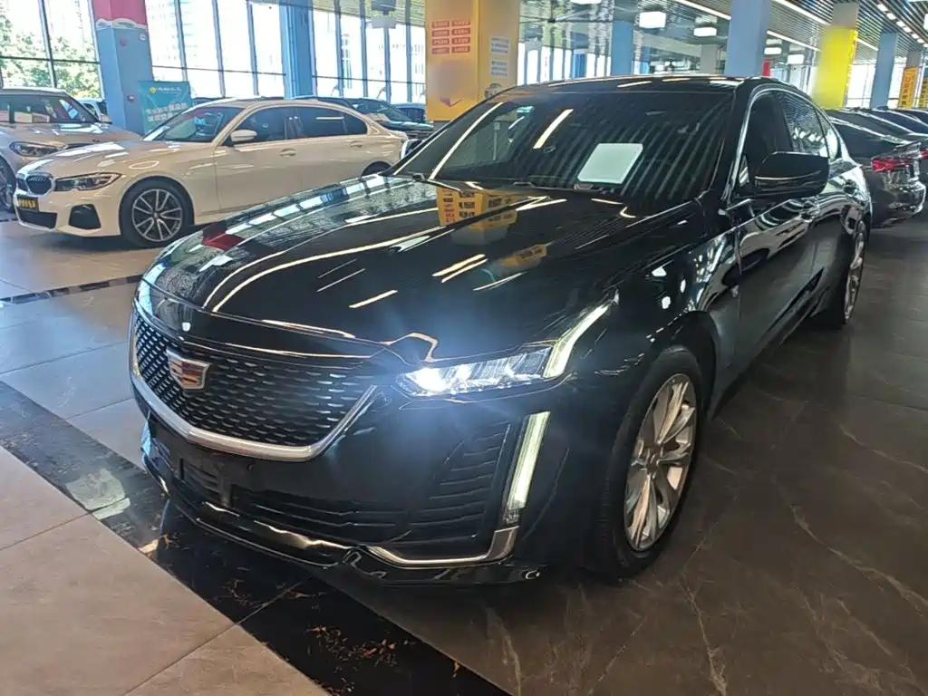 Cadillac CT5 — миниатюра 2