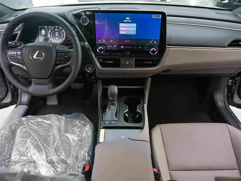 Lexus ES — миниатюра 10