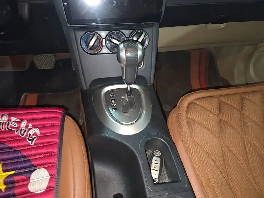 Nissan Qashqai — миниатюра 14