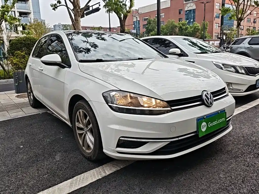 Volkswagen Golf — миниатюра 4