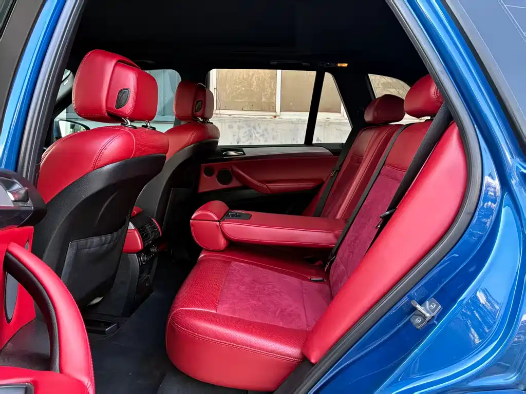 BMW X5 M — миниатюра 8