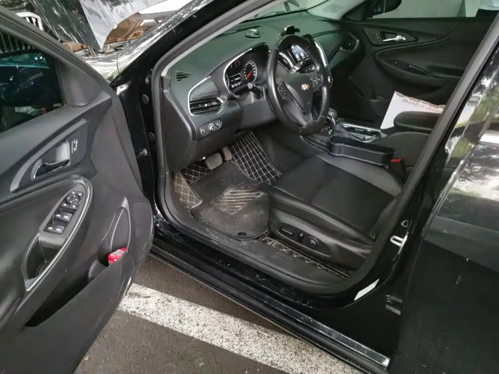 Chevrolet Malibu XL — миниатюра 12