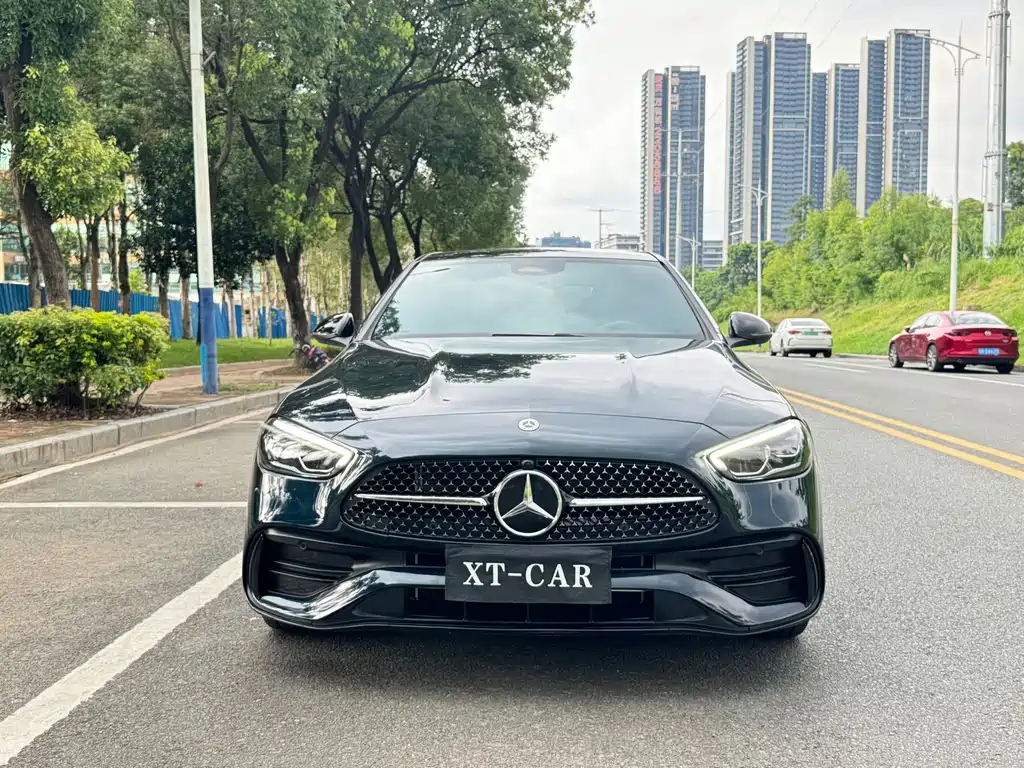 Mercedes-Benz C-Class — миниатюра 2