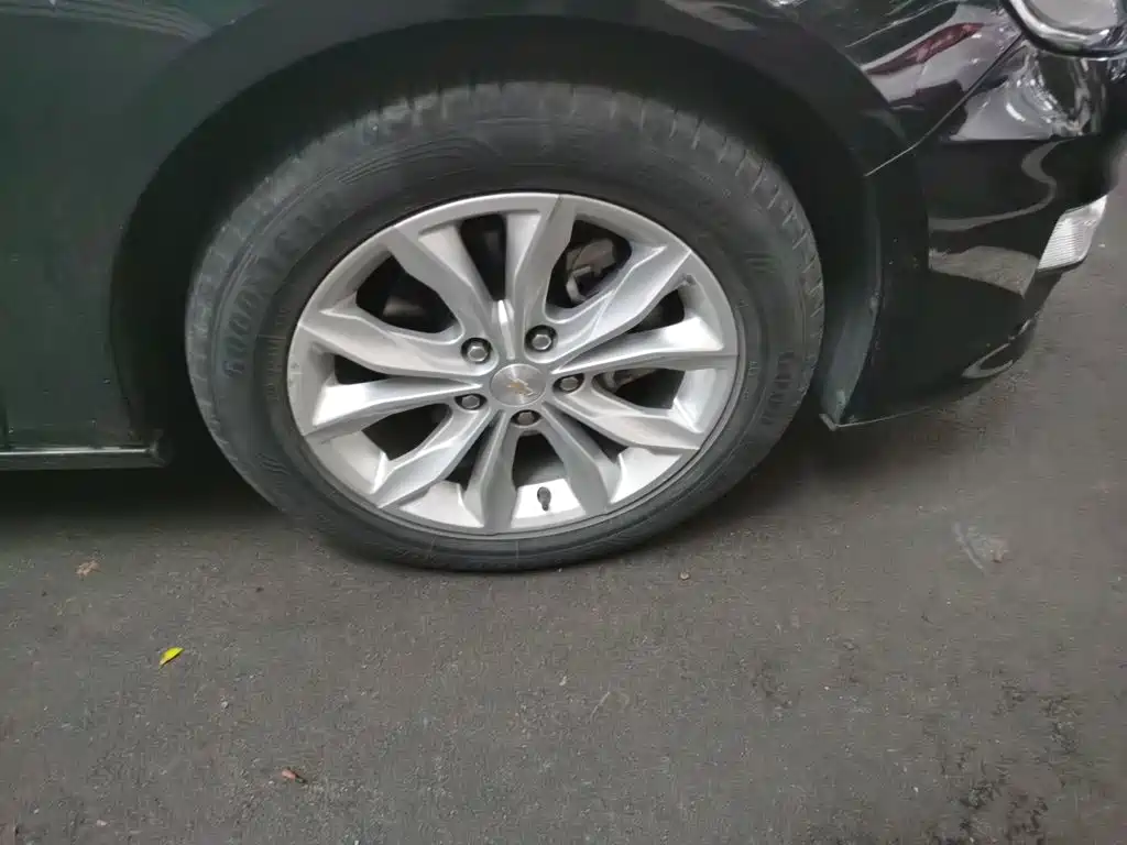 Chevrolet Malibu XL — миниатюра 24