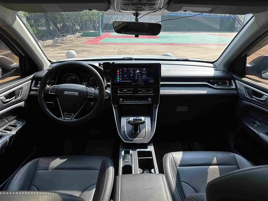 Haval Haval M6 1.5 л 2021 г. Белый, пробег 47000 км