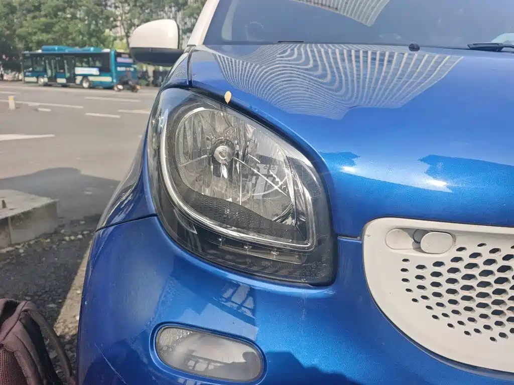 smart Smart Fortwo — миниатюра 7