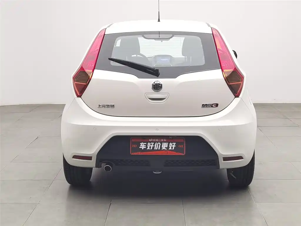 MG 3 2013 1.5L AMT Elite