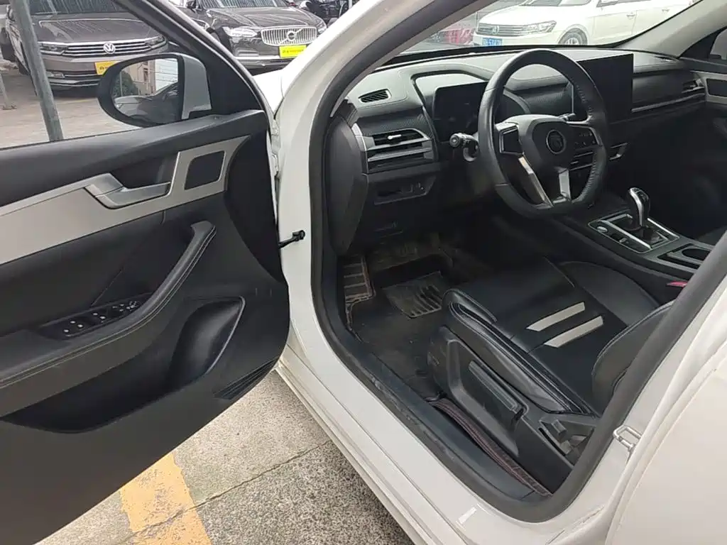 BYD Qin Pro — миниатюра 16