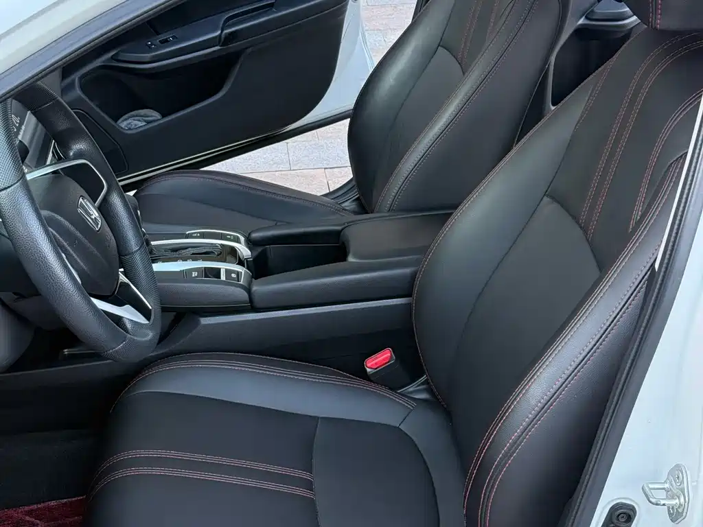 Honda Civic — миниатюра 4